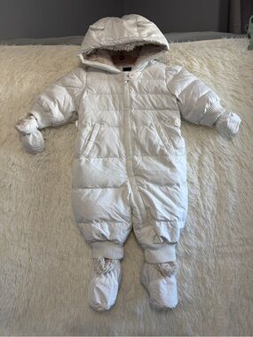 Baby Gap Bunting Snowsuit Size 0-6 Month Off White Winter Outdoor Hooded Fleece